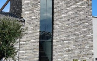 בריק מפירוק אפור שחור צר - חיפוי קירות חיצוניים