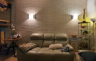 אבן טבעית בוסקו - חיפוי בריקים בסלון