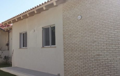 בריק רטרו ונילה N - חיפוי קיר חיצוני